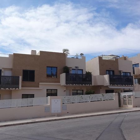 דירות אוריהואלה Residencial Sabrina Penthouse מראה חיצוני תמונה