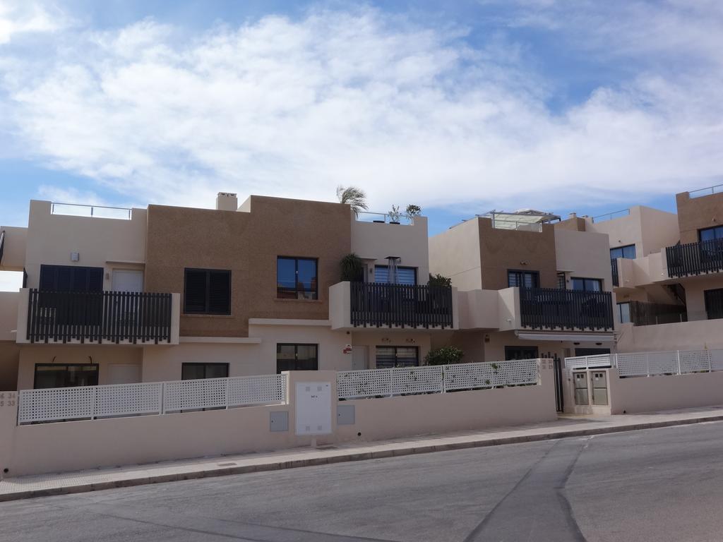 דירות אוריהואלה Residencial Sabrina Penthouse מראה חיצוני תמונה